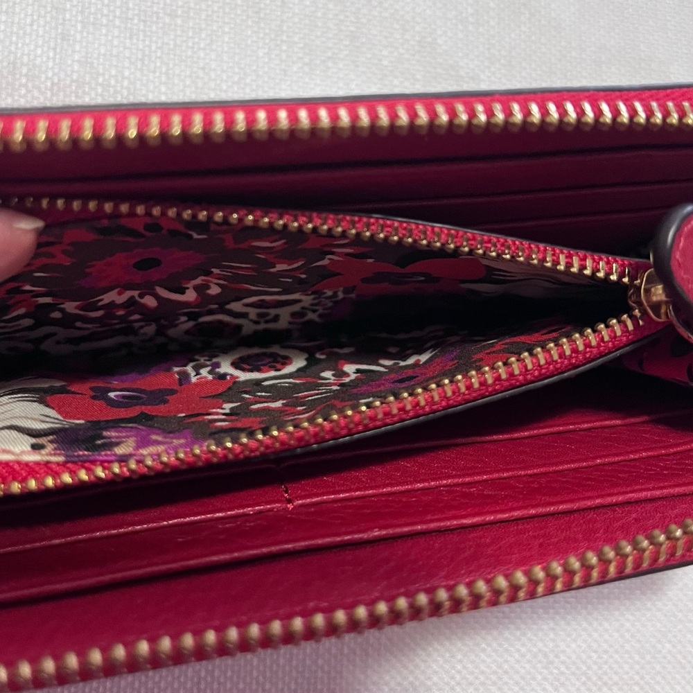 Vera Bradley Red Leather Wallet - Picture 6 of 6
